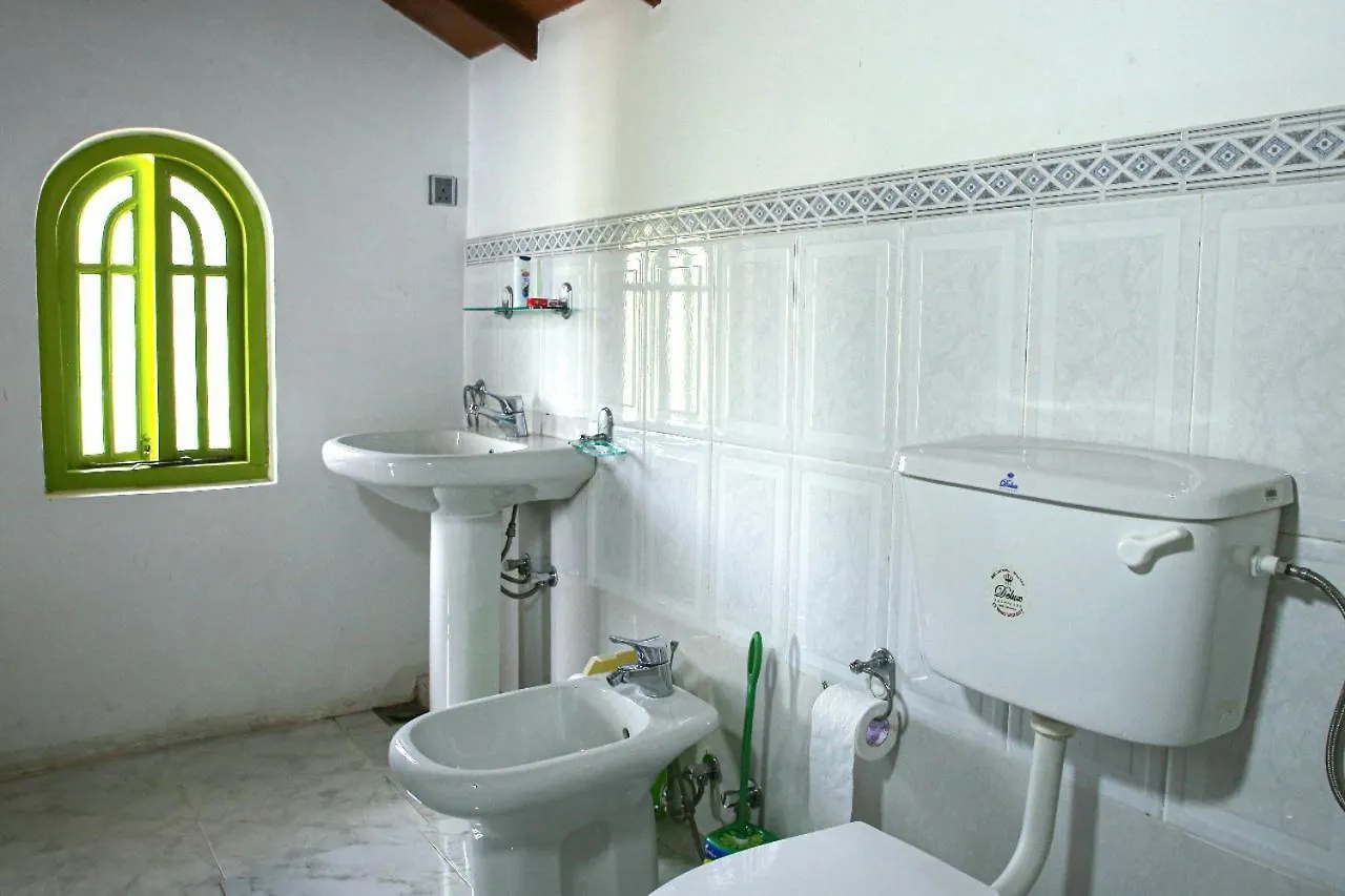 Hotell Hanthana Breeze Bungalow Kandy